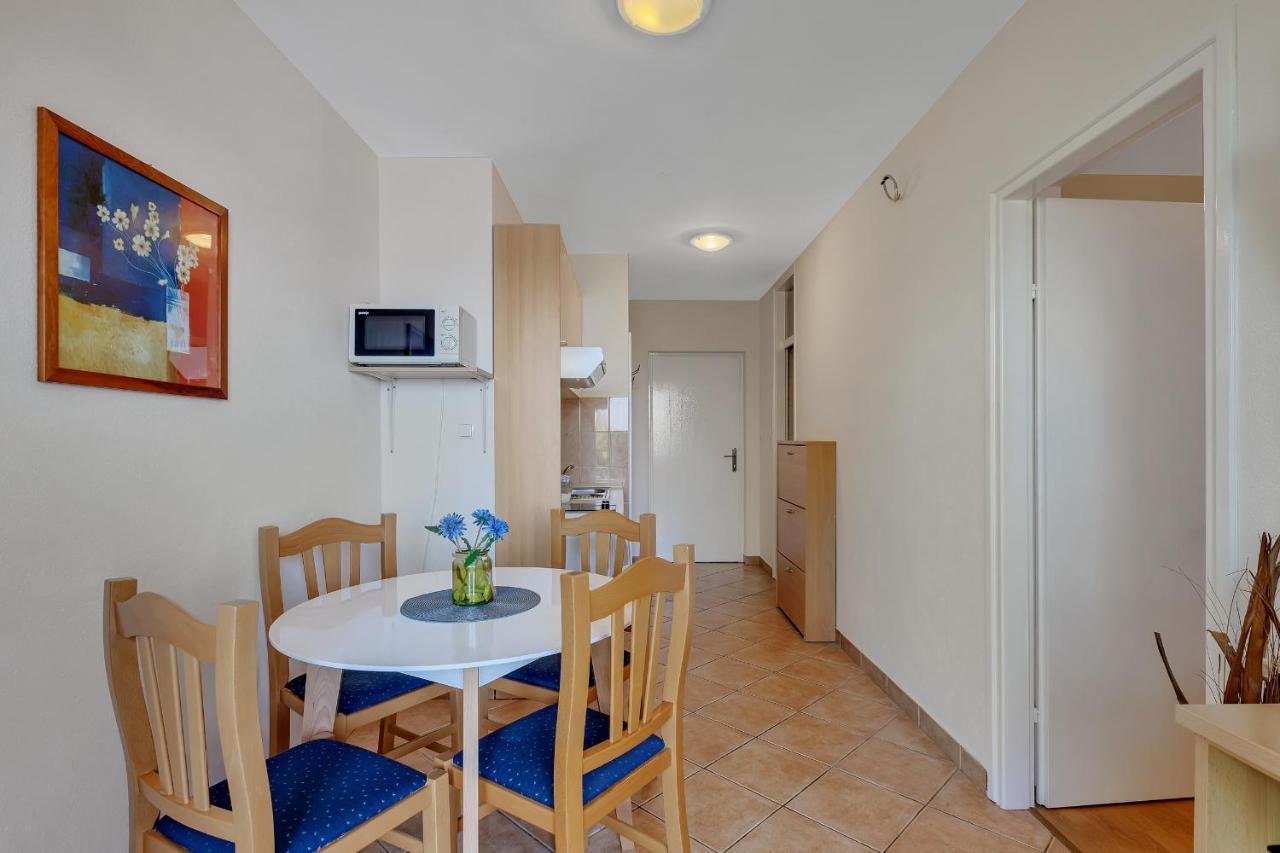 Apartments Vranjes เบรลา ภายนอก รูปภาพ